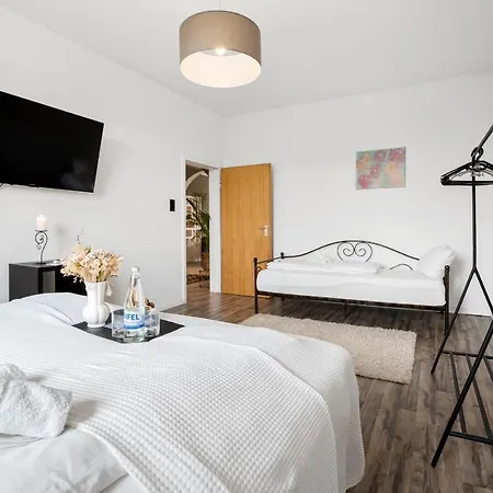 Apartment Ginius Homes - Industrial Penthouse Düren - Eifel