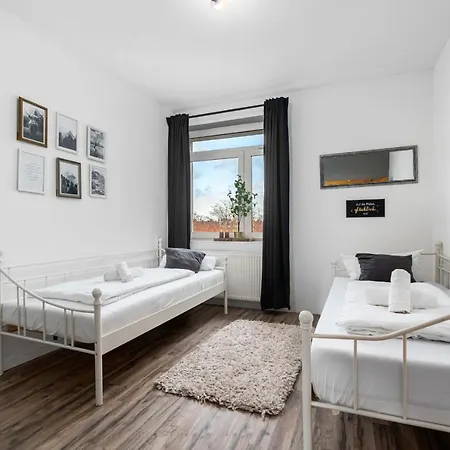 Apartment Ginius Homes - Industrial Penthouse *