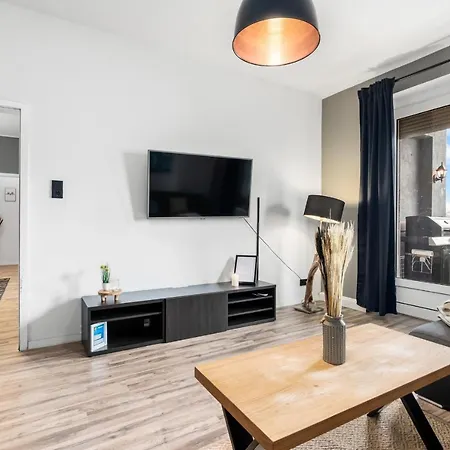 Ginius Homes - Industrial Penthouse